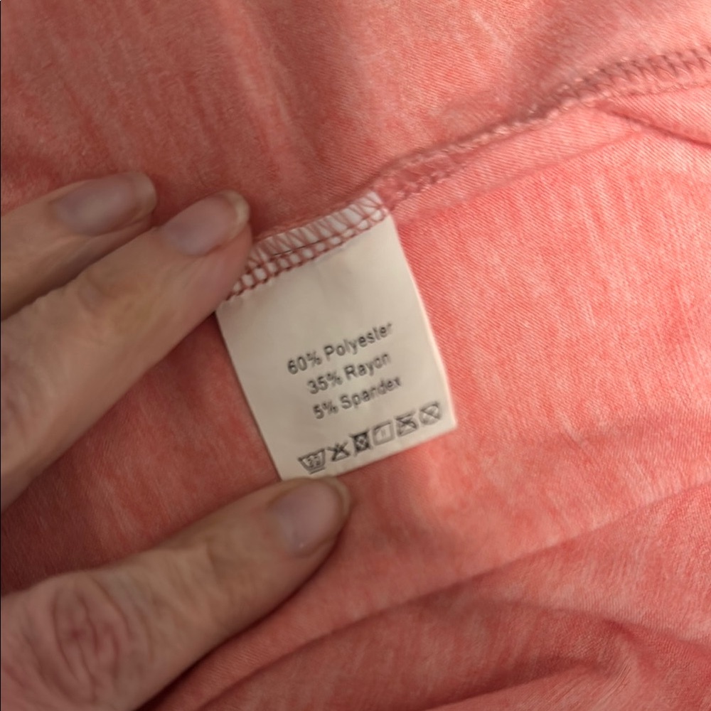 3 Women’s T-Shirts XL - Picture 7 of 9